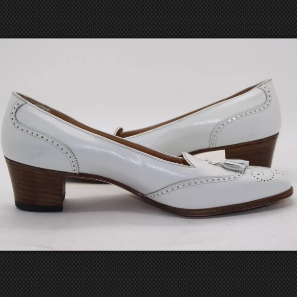 SALVATORE FERRAGAMO Leather Wingtip Loafers Italy! - Picture 5 of 8